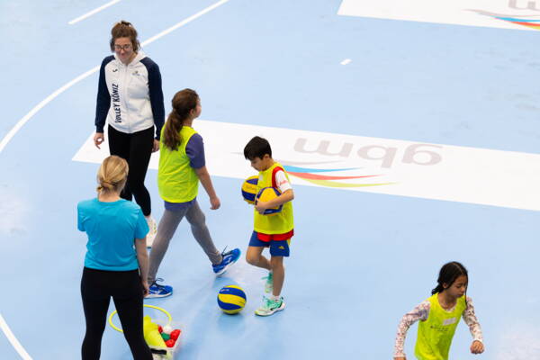14.12.25-kidsday-volley-16.jpg